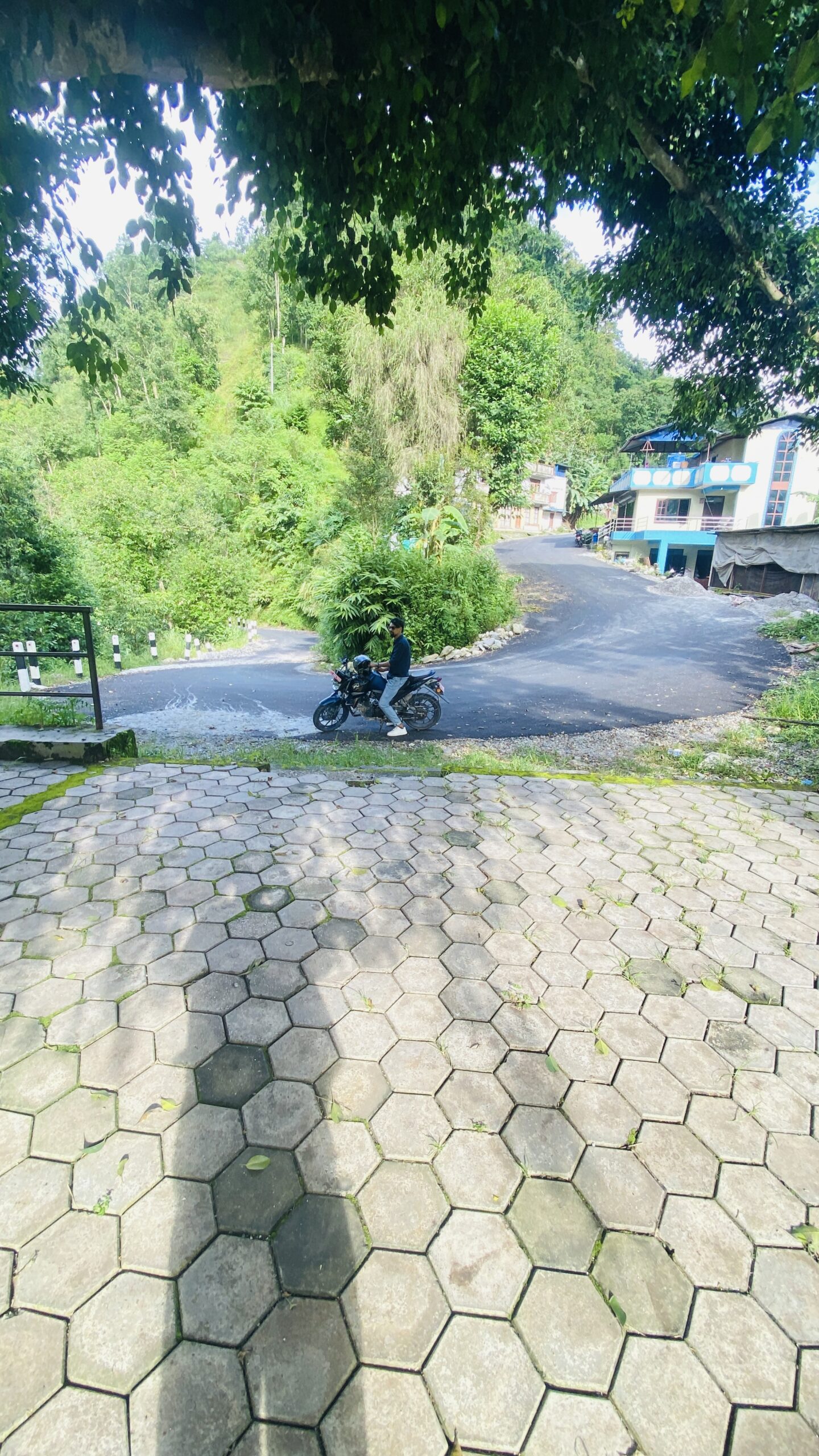 धड्कनमा बस्छ्यौ तिमी